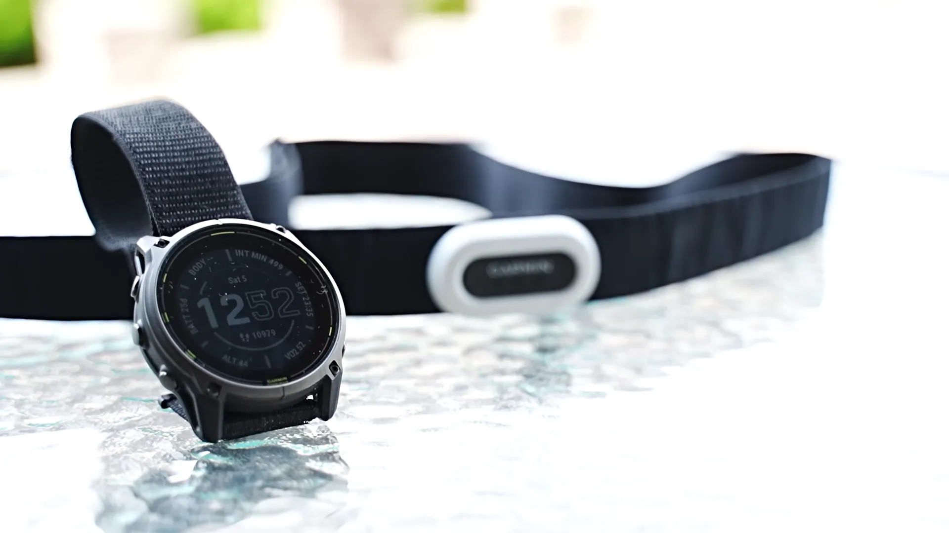 Garmin HRM-Pro Plus pulsbelte sammen med Garmin-klokke